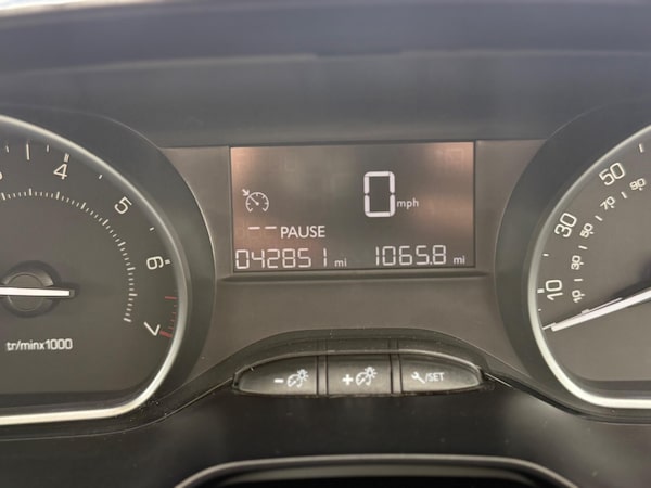 Used Peugeot 2008 2016 for sale - 75589450: Photo 14