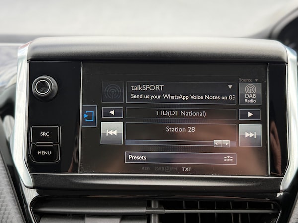 Used Peugeot 2008 2016 for sale - 75589450: Photo 17