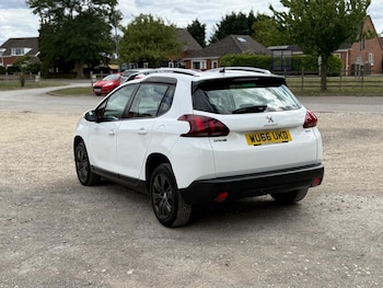 Used Peugeot 2008 2016 for sale - 75589450: Photo