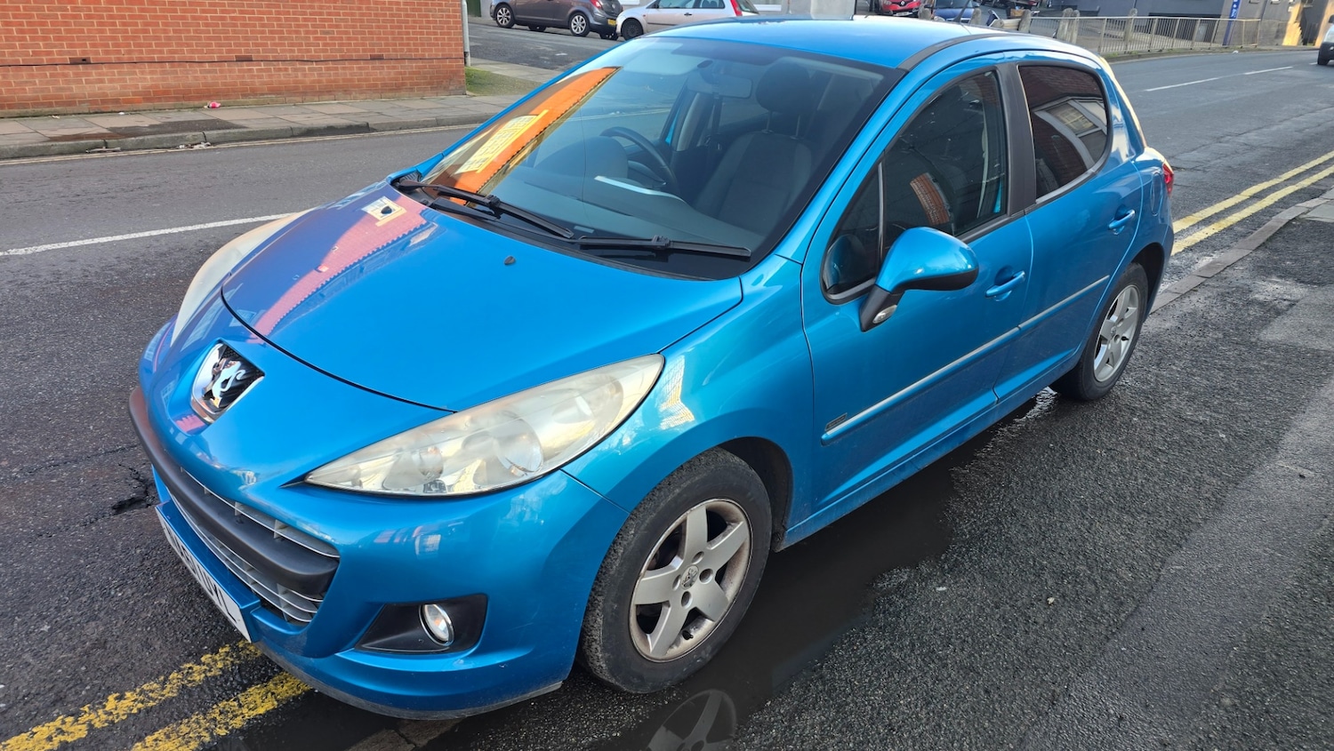 Used Peugeot 207 2011 for sale - 77436229: Photo 2