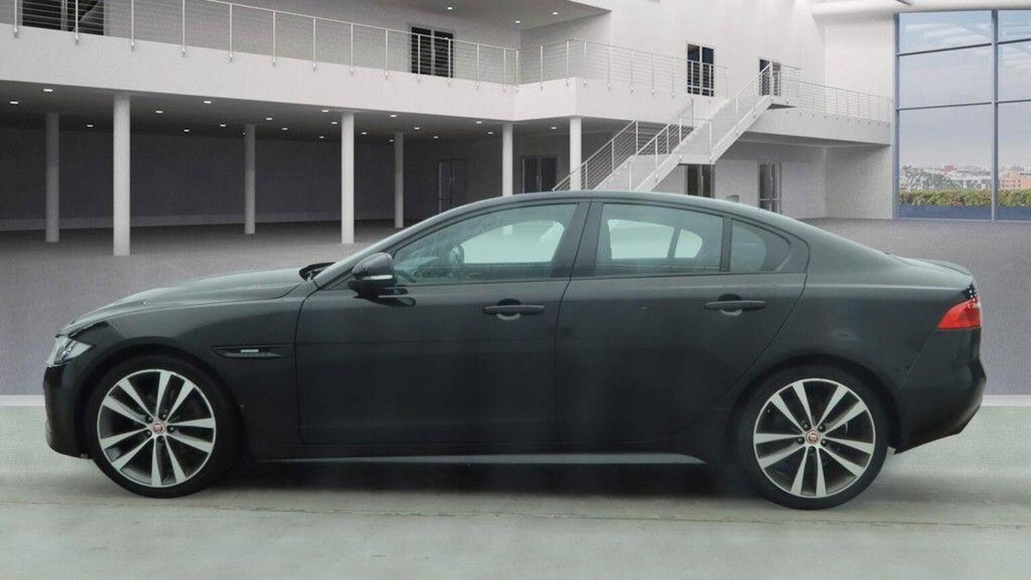 Used Jaguar XE 2015 for sale - 77707176: Photo 11