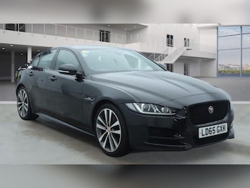 Used Jaguar XE 2015 for sale - 77707176: Photo