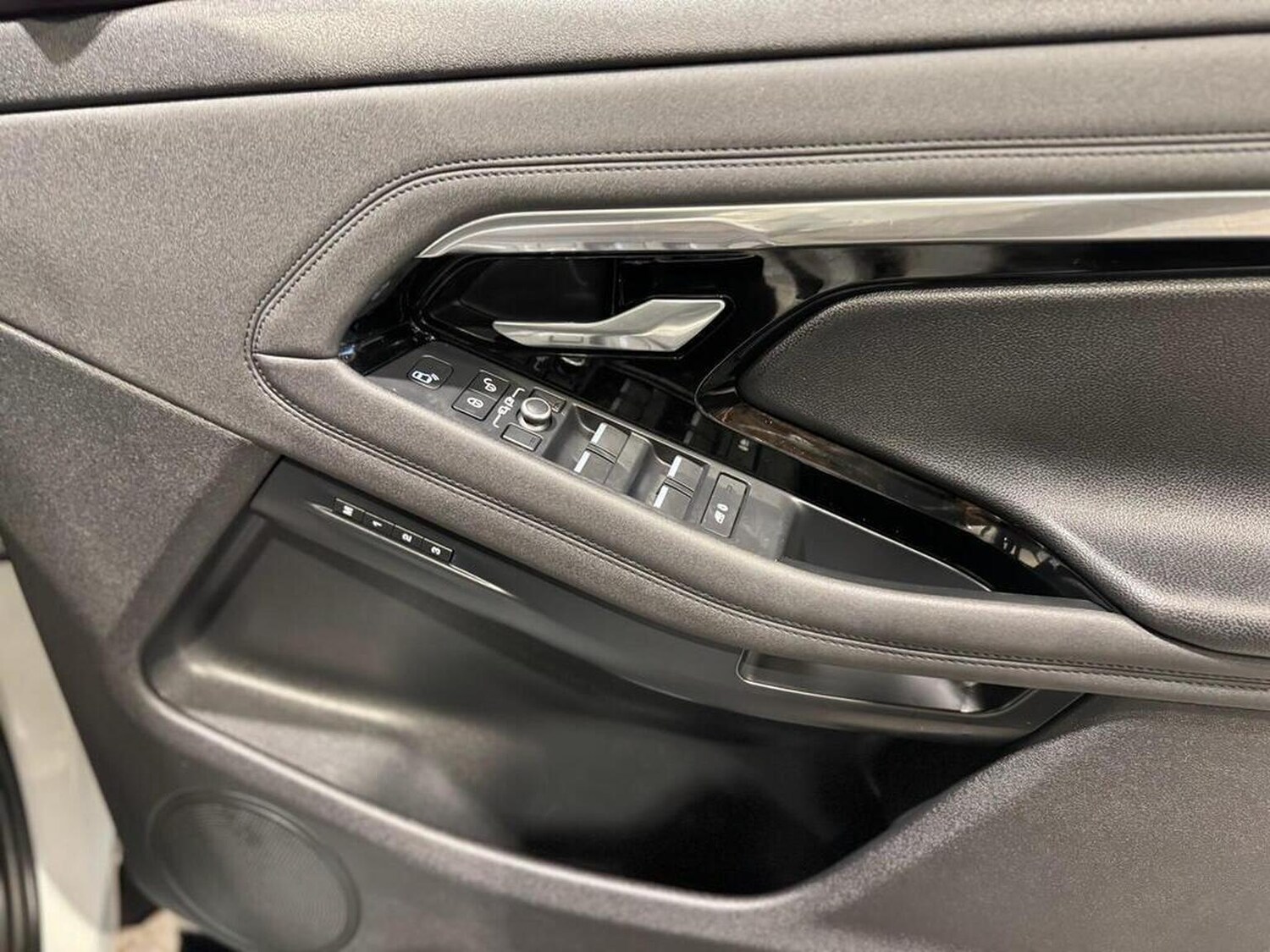 Used Land Rover Range Rover Evoque 2019 for sale - 77572886: Photo 14