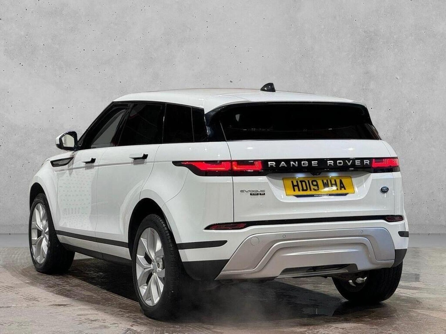 Used Land Rover Range Rover Evoque 2019 for sale - 77572886: Photo 4