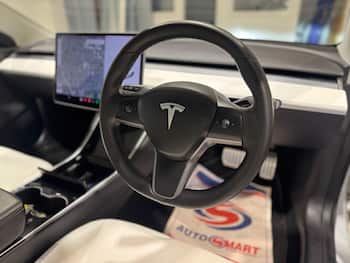 Used Tesla Model 3 2020 for sale - 79712117: Photo