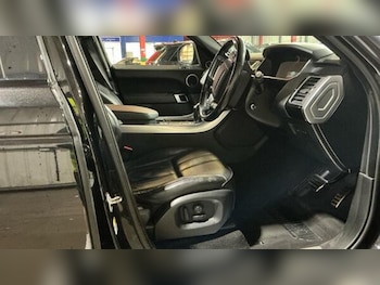 Used Land Rover Range Rover Sport 2017 for sale - 78633566: Photo