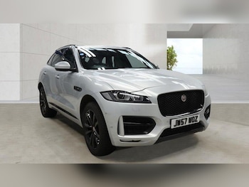 Used Jaguar F-Pace 2016 for sale - 78739584: Photo