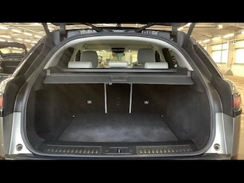 Used Land Rover Range Rover Velar 2017 for sale - 77638641: Photo