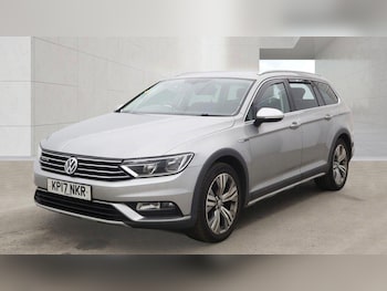 Used Volkswagen Passat 2017 for sale - 78833546: Photo