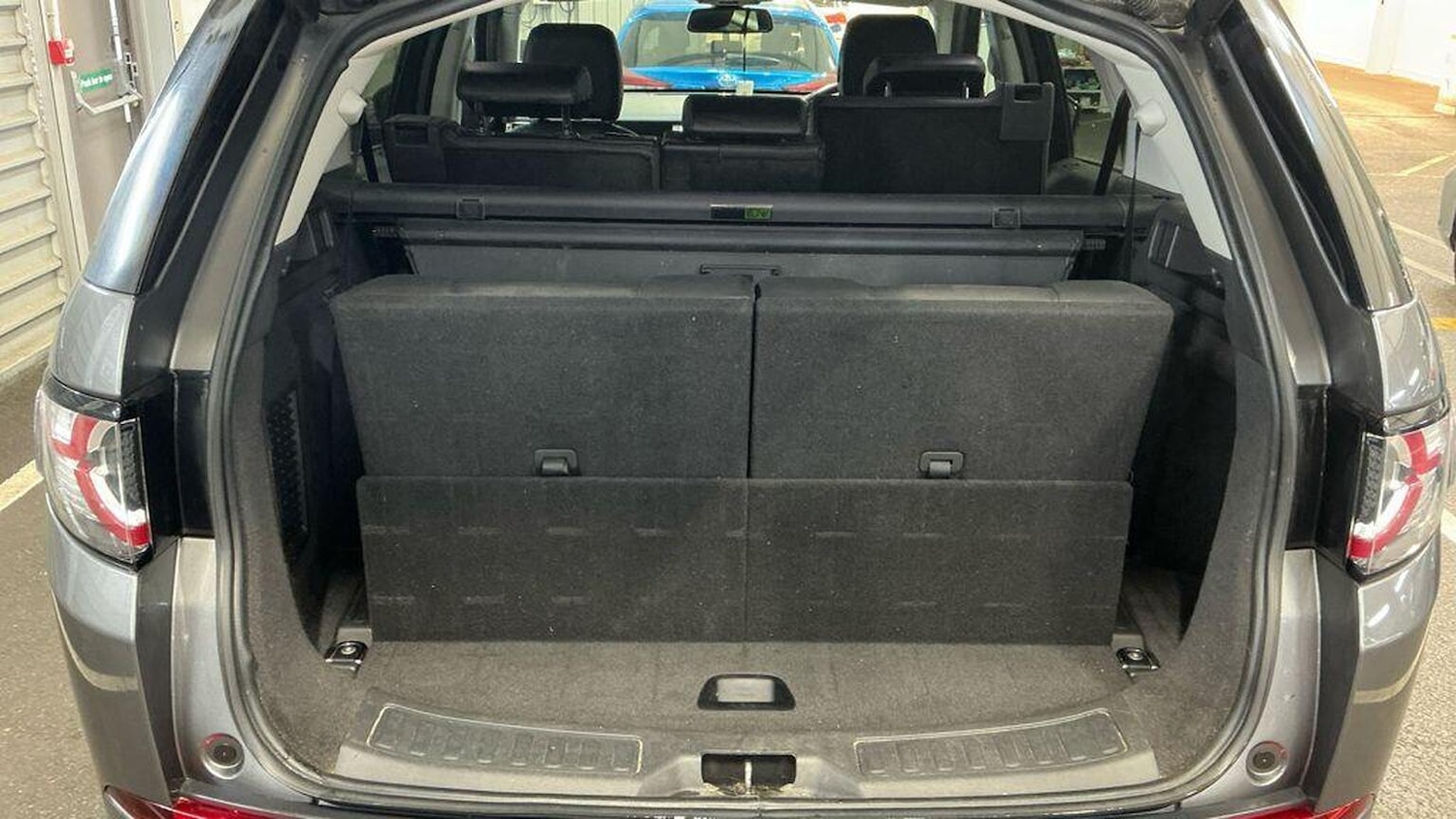 Used Land Rover Discovery Sport 2017 for sale - 77314050: Photo 10