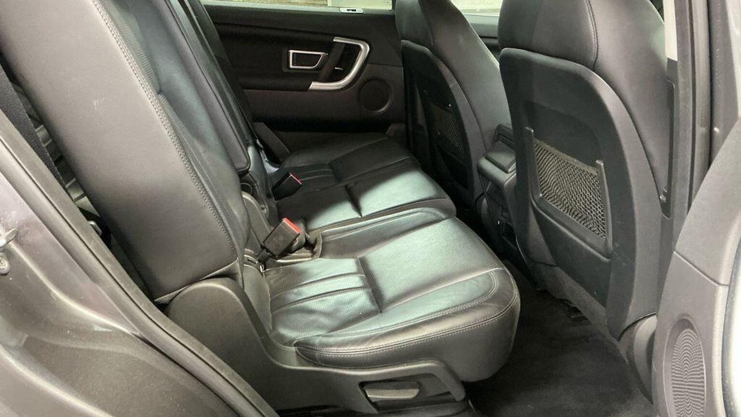 Used Land Rover Discovery Sport 2017 for sale - 77314050: Photo 7