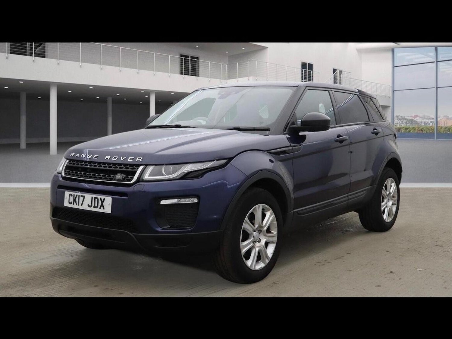 Used Land Rover Range Rover Evoque 2017 for sale - 77735801: Photo 2