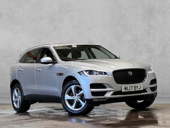 Used Jaguar F-Pace 2017 for sale - 79284038: Photo