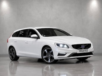 Used Volvo V60 2014 for sale - 79246599: Photo