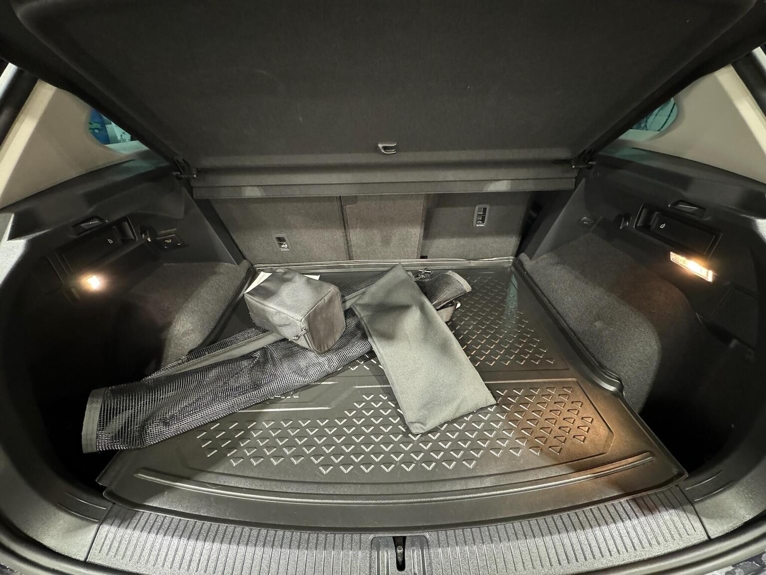 Used Volkswagen Tiguan 2025 for sale - 77310739: Photo 22