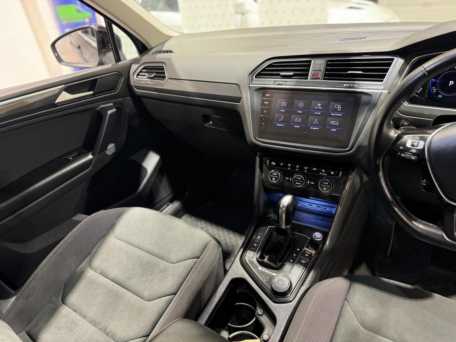 Used Volkswagen Tiguan 2025 for sale - 77310739: Photo 9