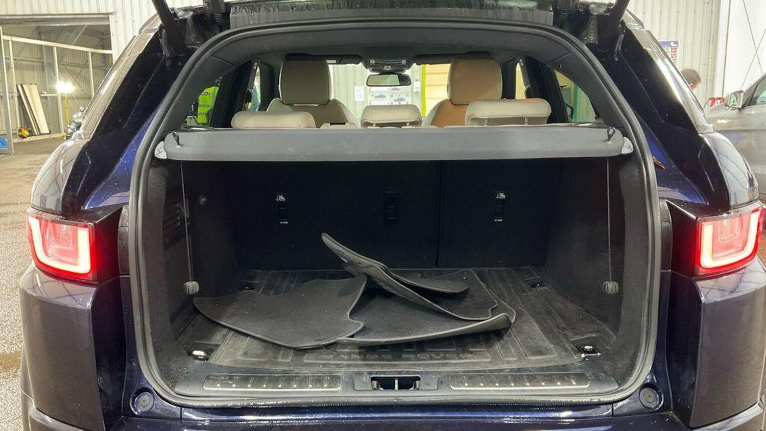 Used Land Rover Range Rover Evoque 2015 for sale - 77303678: Photo 10