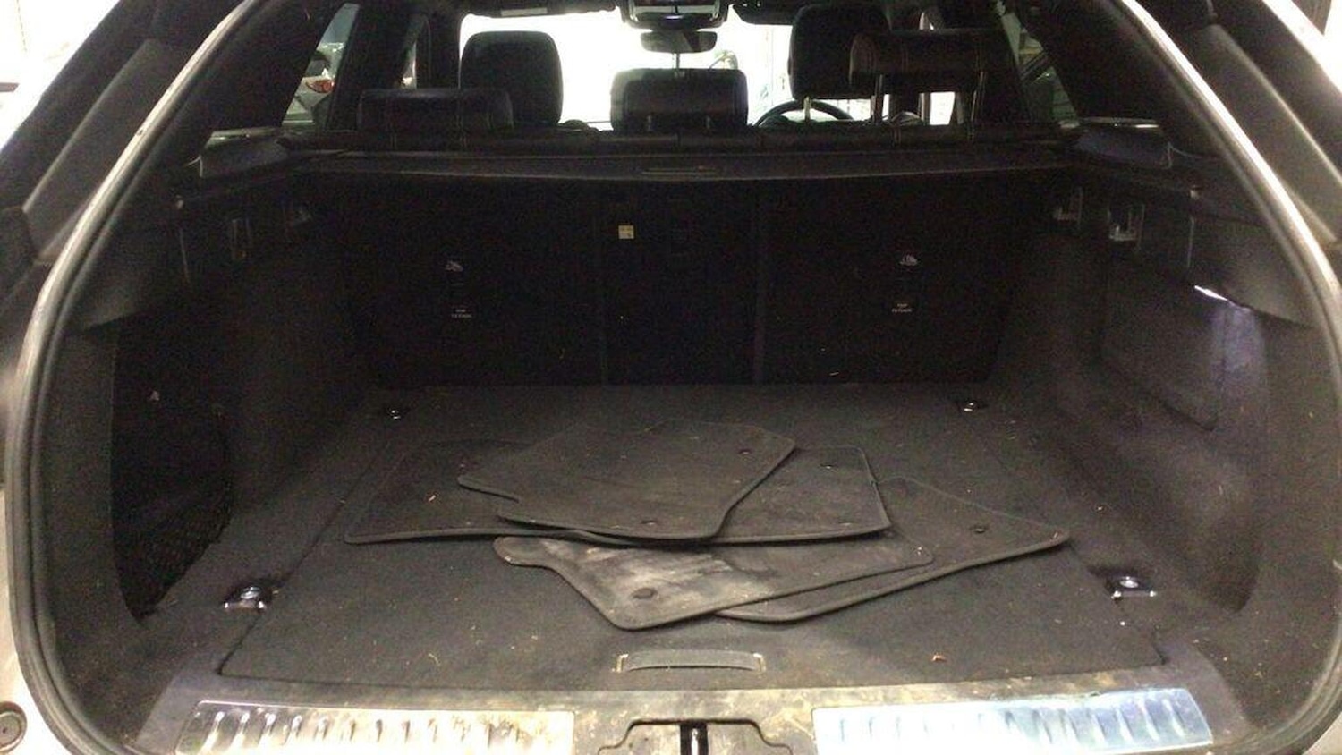 Used Land Rover Range Rover Velar 2022 for sale - 77303677: Photo 10