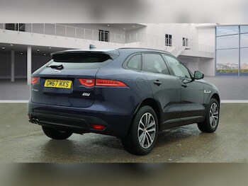Used Jaguar F-Pace 2017 for sale - 77548283: Photo