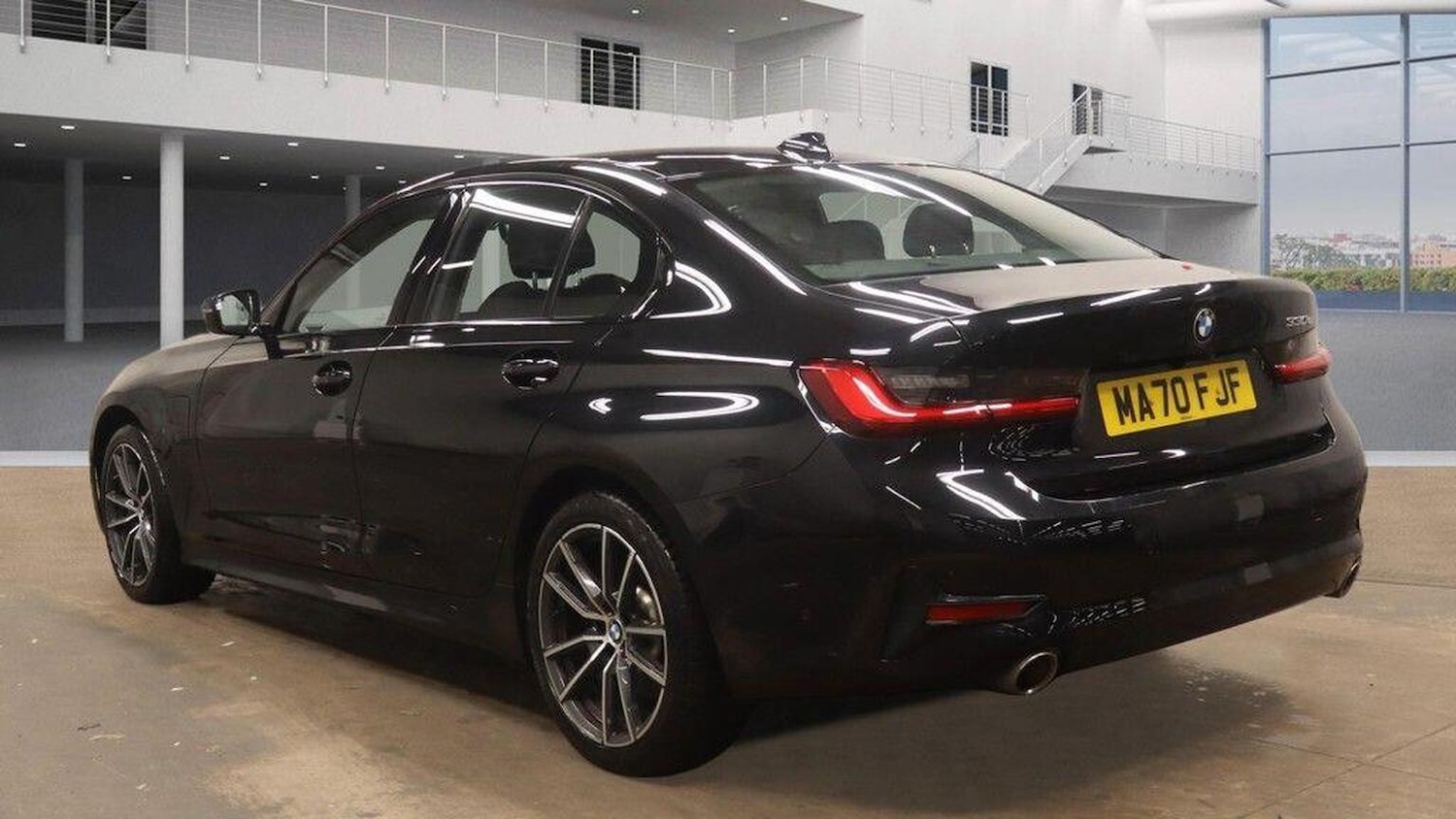 Used BMW 3 Series 2020 for sale - 77610098: Photo 3