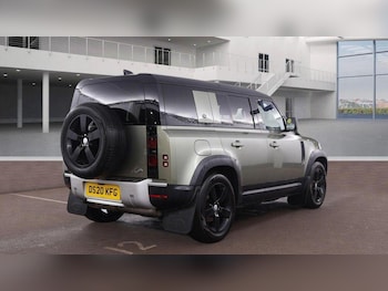 Used Land Rover Defender 110 2020 for sale - 77303671: Photo