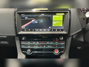Used Jaguar F-Pace 2019 for sale - 79184210: Photo