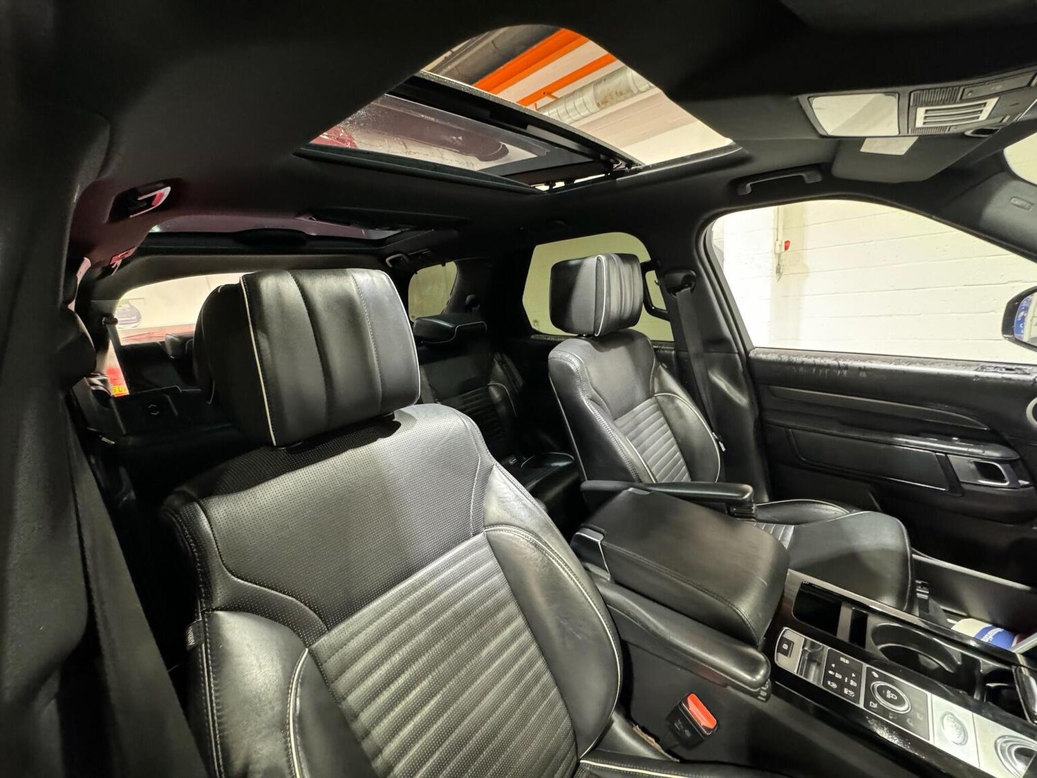 Used Land Rover Discovery 2017 for sale - 77336720: Photo 9