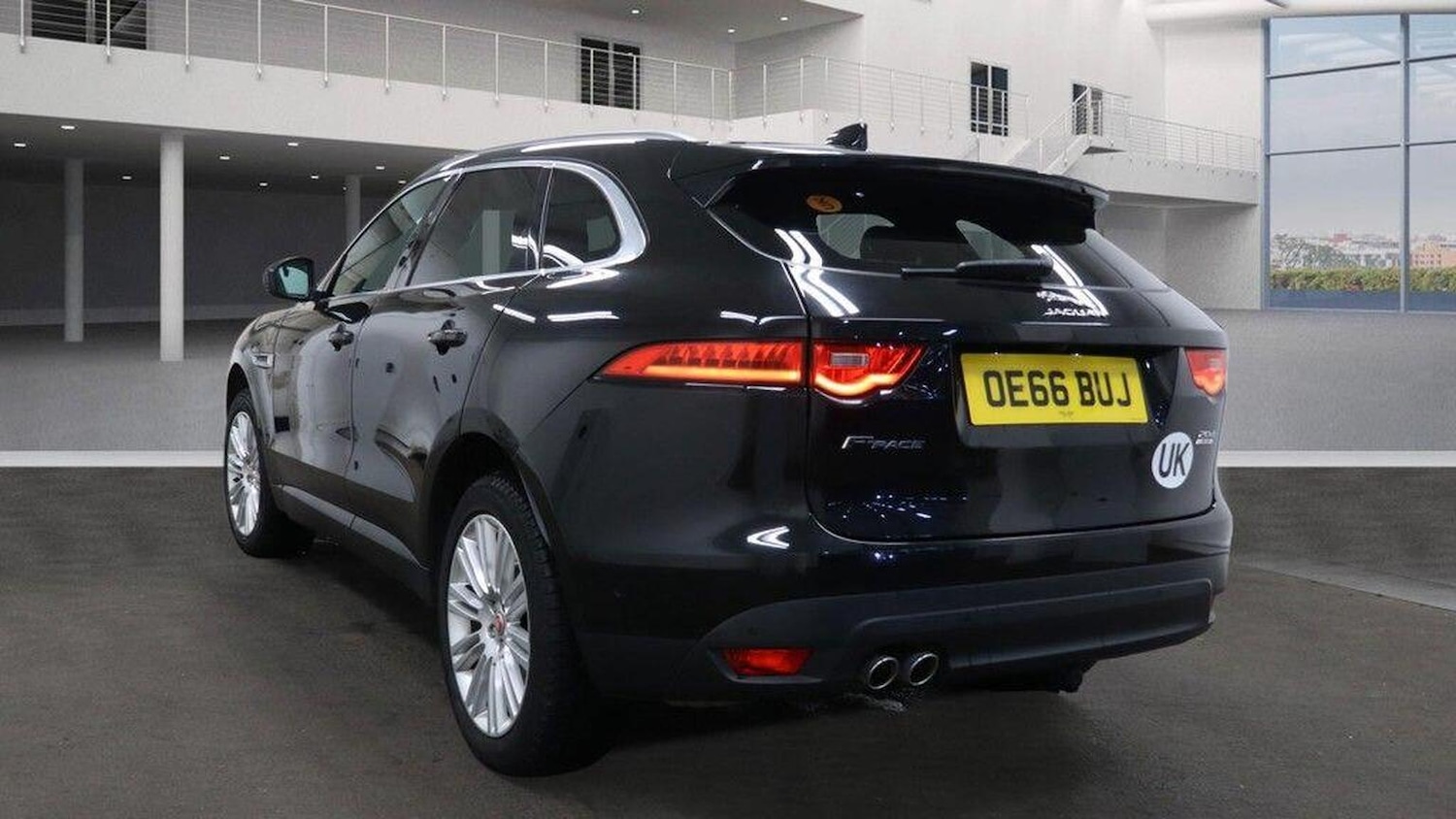 Used Jaguar F-Pace 2016 for sale - 77314000: Photo 3