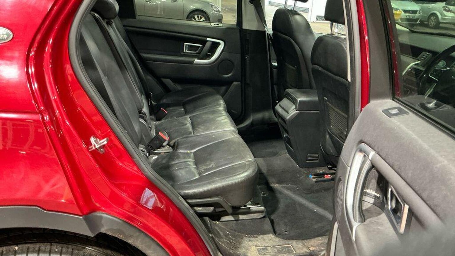 Used Land Rover Discovery Sport 2017 for sale - 77707270: Photo 7