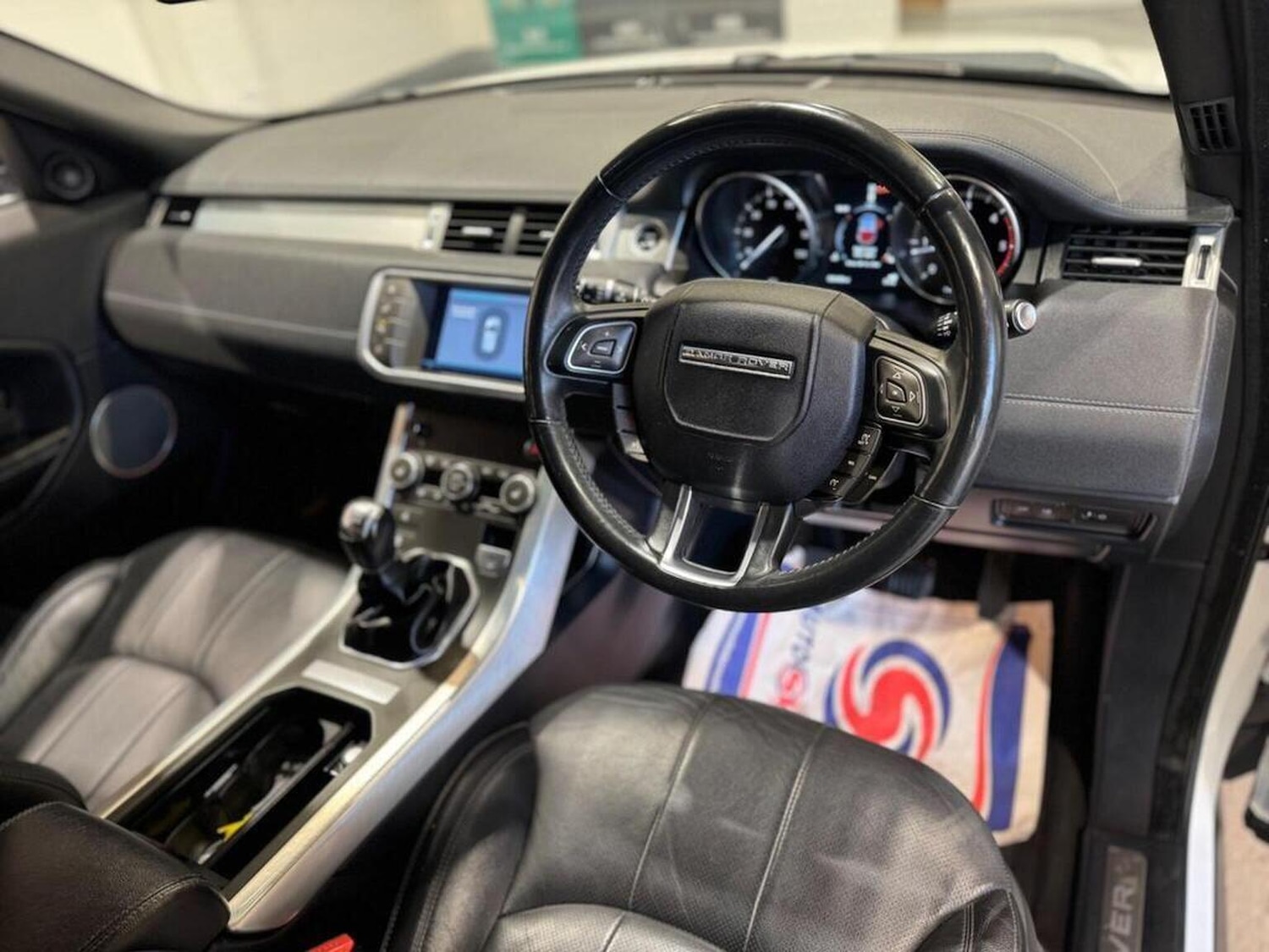 Used Land Rover Range Rover Evoque 2017 for sale - 77303781: Photo 8