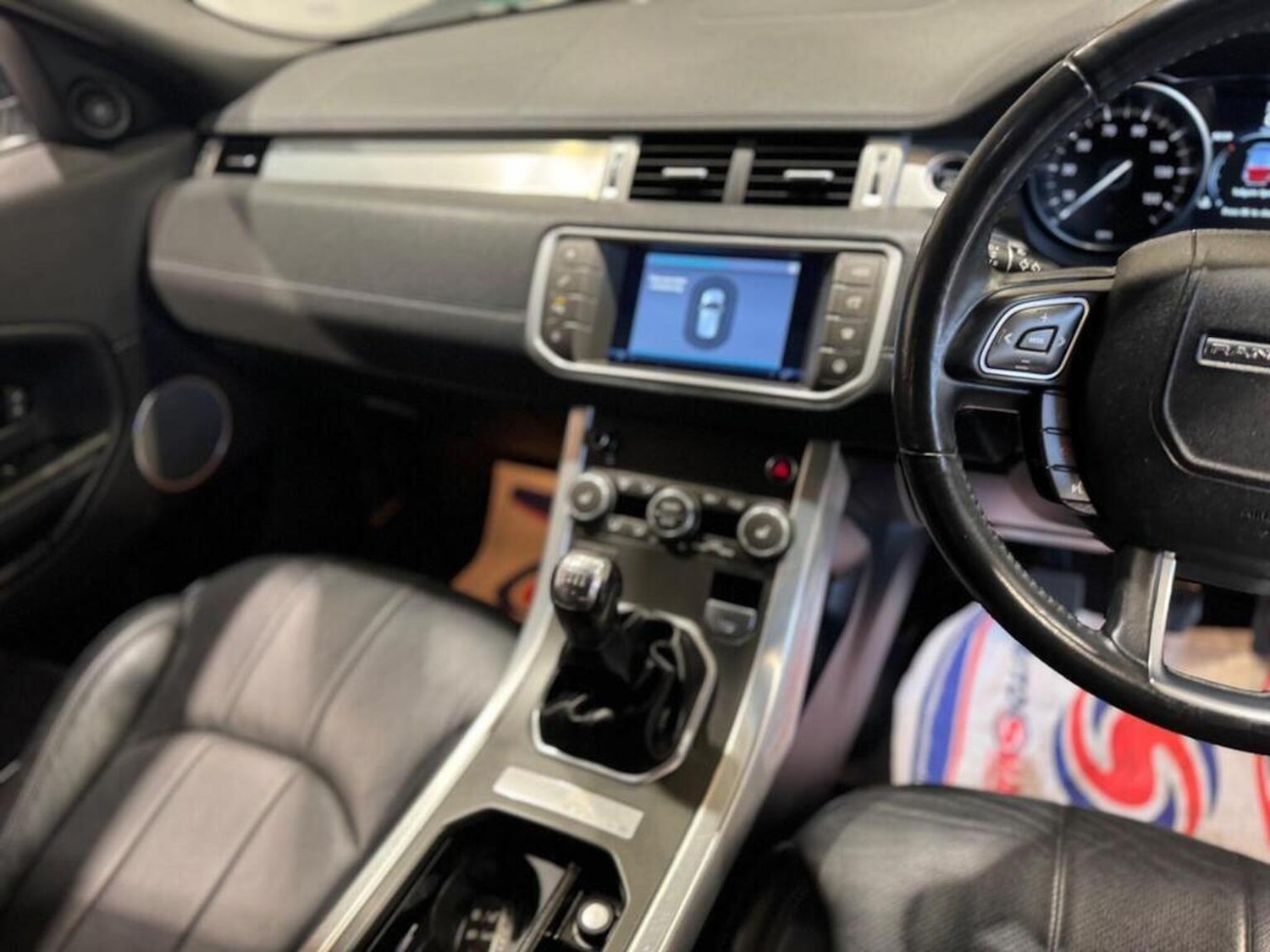 Used Land Rover Range Rover Evoque 2017 for sale - 77303781: Photo 9