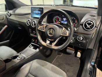Used Mercedes-Benz B Class 2015 for sale - 79284027: Photo