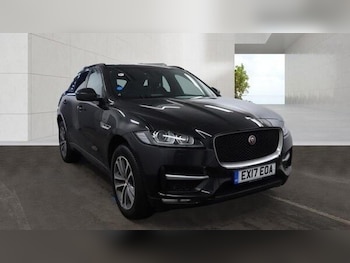 Used Jaguar F-Pace 2017 for sale - 78633567: Photo
