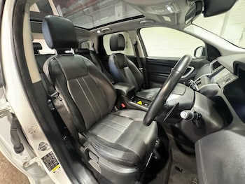 Used Land Rover Discovery Sport 2016 for sale - 79471799: Photo