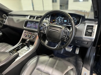 Used Land Rover Range Rover Sport 2016 for sale - 79222908: Photo