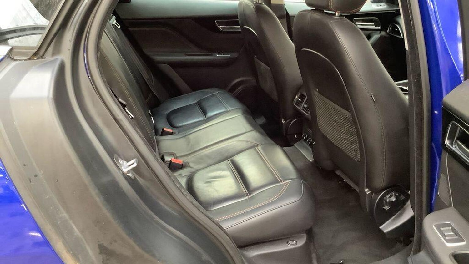 Used Jaguar F-Pace 2017 for sale - 77555111: Photo 6