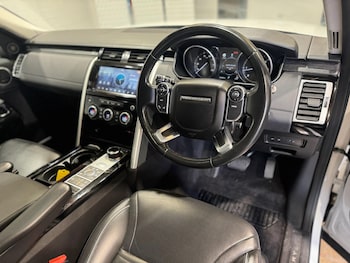 Used Land Rover Discovery 2017 for sale - 79284007: Photo