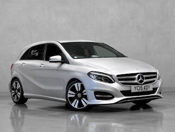 Used Mercedes-Benz B Class 2015 for sale - 79284077: Photo