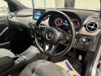 Used Mercedes-Benz B Class 2015 for sale - 79284077: Photo