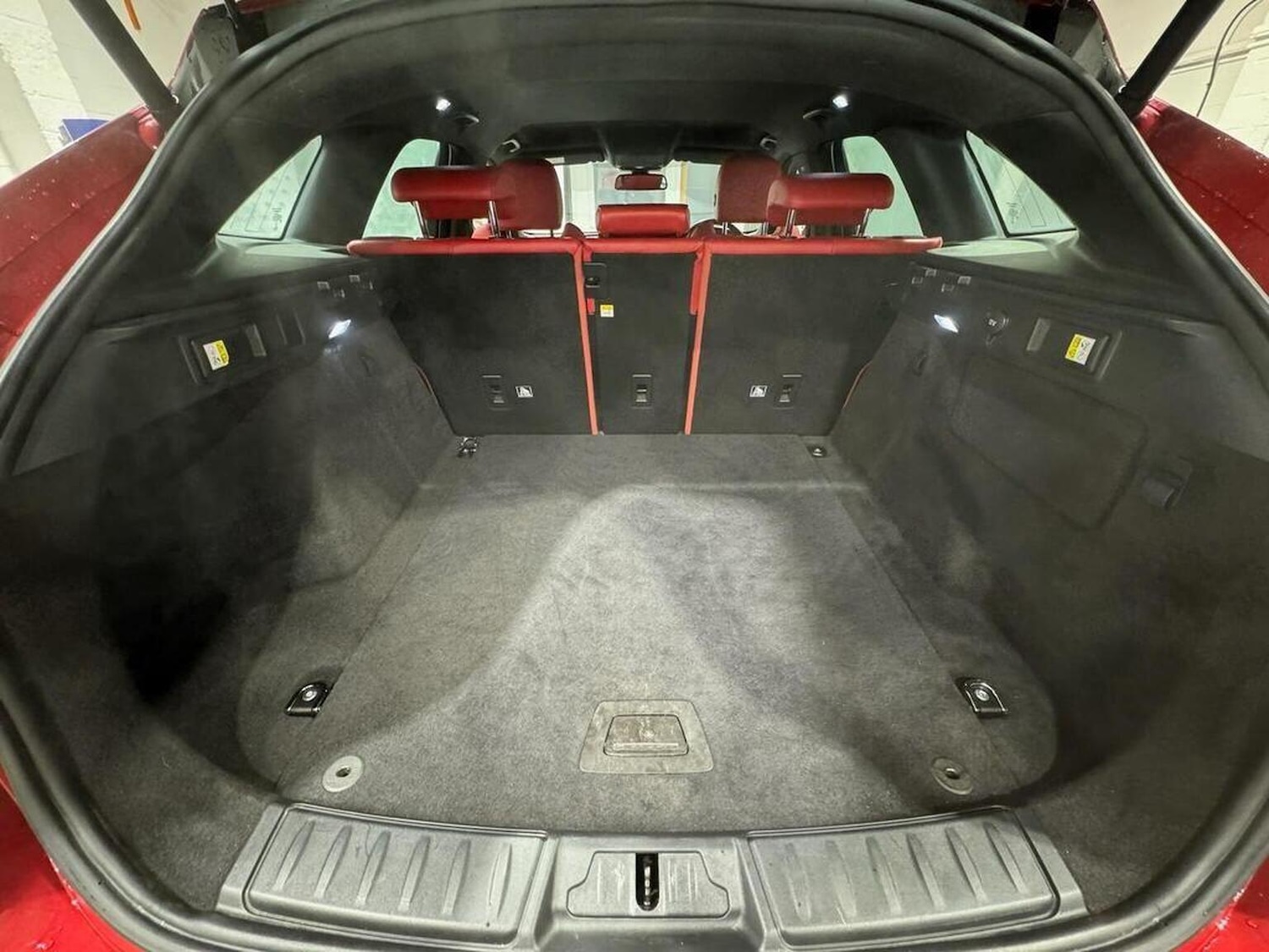 Used Jaguar F-Pace 2017 for sale - 77572799: Photo 19