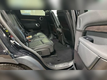 Used Land Rover Discovery 2019 for sale - 78865025: Photo