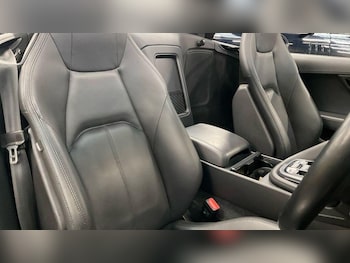 Used Jaguar F-Type 2019 for sale - 77668622: Photo