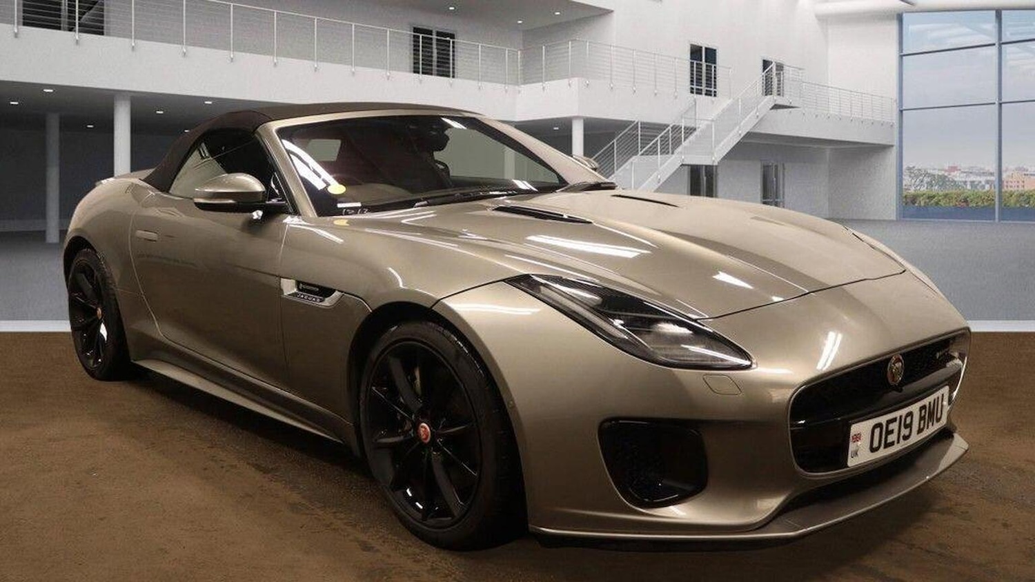 Used Jaguar F-Type 2019 for sale - 77668622: Photo 4