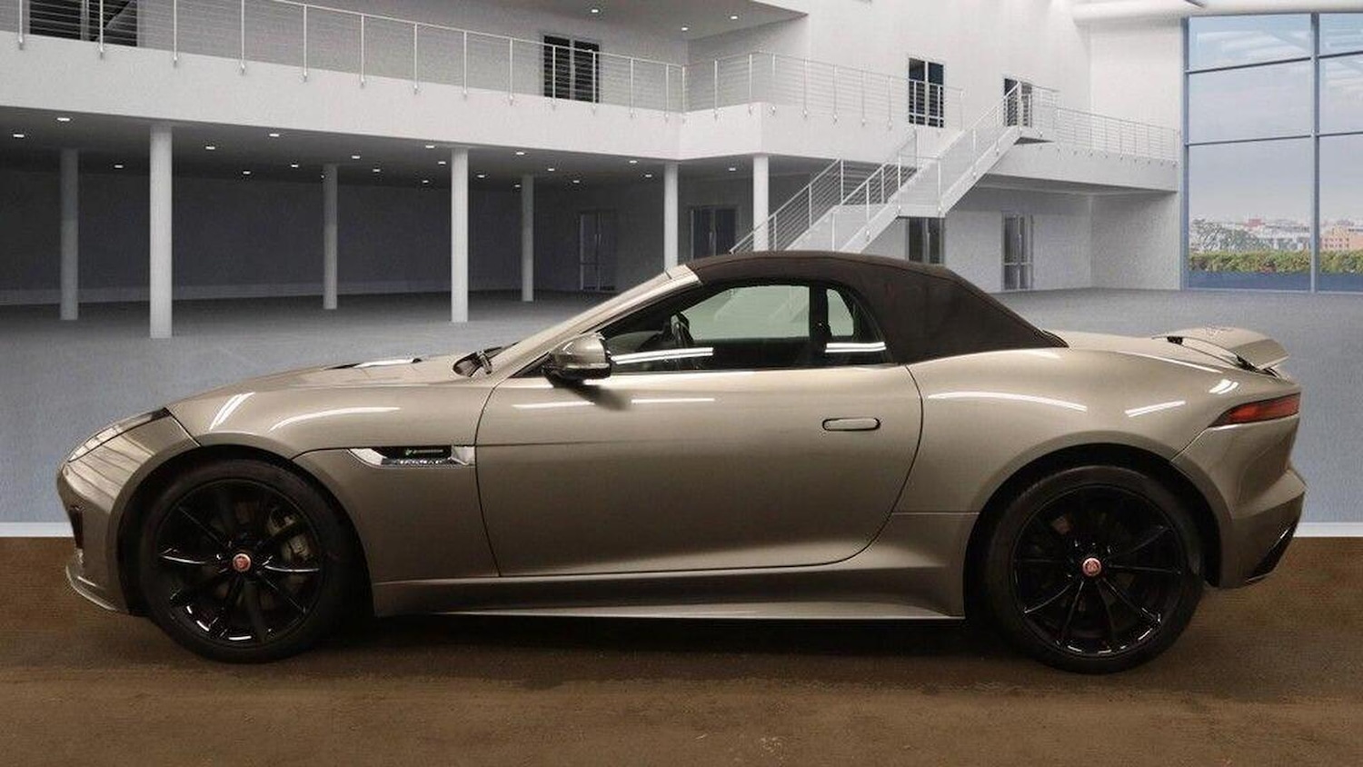 Used Jaguar F-Type 2019 for sale - 77668622: Photo 9