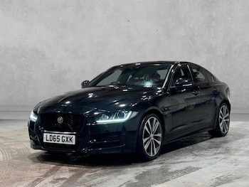 Used Jaguar XE 2015 for sale - 78575000: Photo