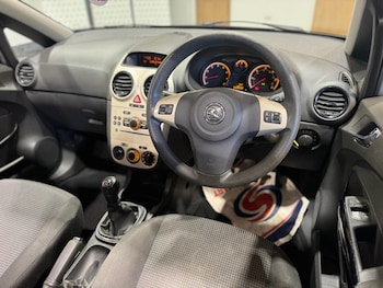Used Vauxhall Corsa 2010 for sale - 79291814: Photo