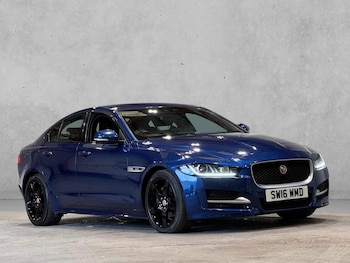 Used Jaguar XE 2016 for sale - 78689000: Photo