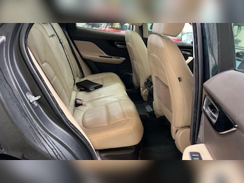 Used Jaguar F-Pace 2016 for sale - 78683307: Photo