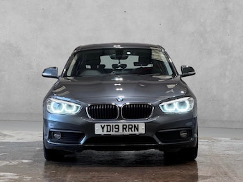 Used BMW 1 Series 2019 for sale - 79284003: Photo