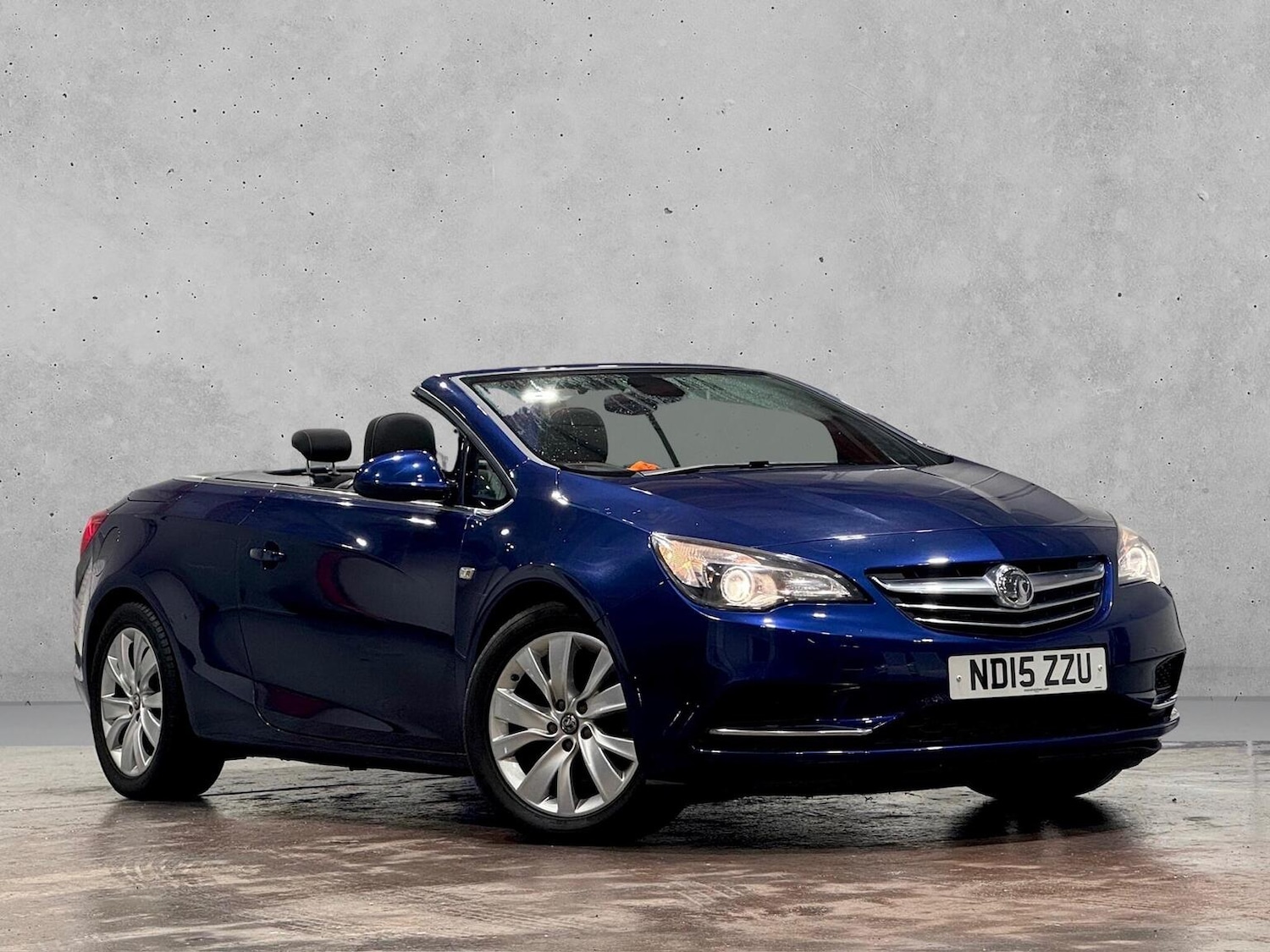 Used Vauxhall Cascada 2015 for sale - 77336717: Photo 1